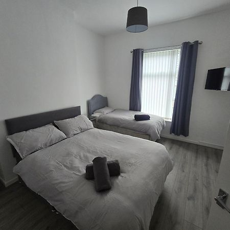 Anfield Guest House Sleeps 5 Liverpool Kültér fotó